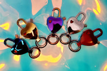 Load image into Gallery viewer, Heart Shape flint lighter match Keychain
